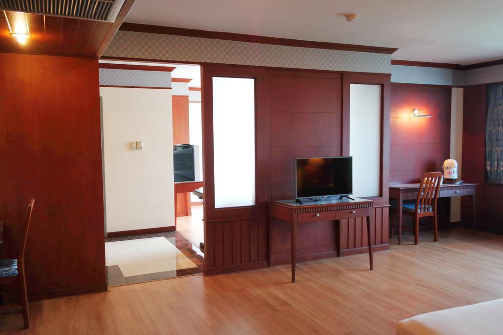 Grand Park Hotel Nakhon Si Thammarat Eksteriør bilde