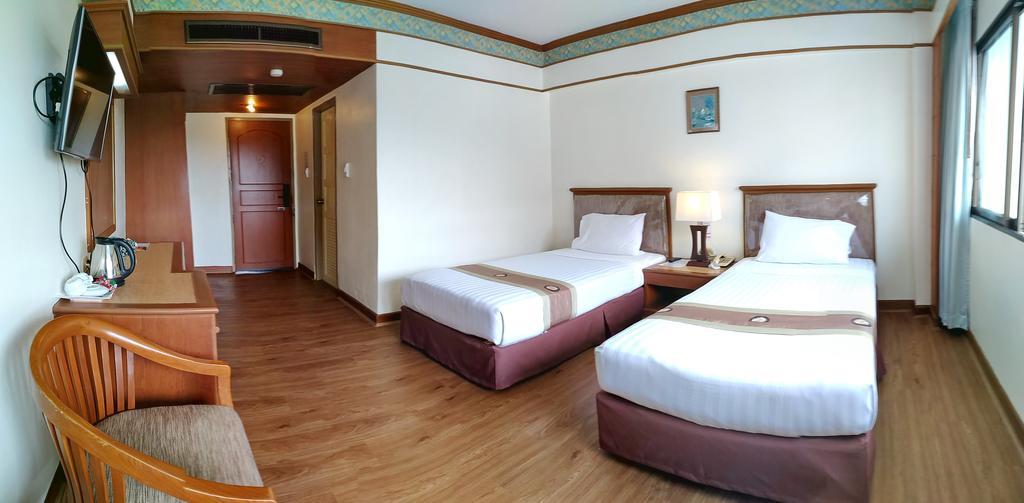 Grand Park Hotel Nakhon Si Thammarat Eksteriør bilde