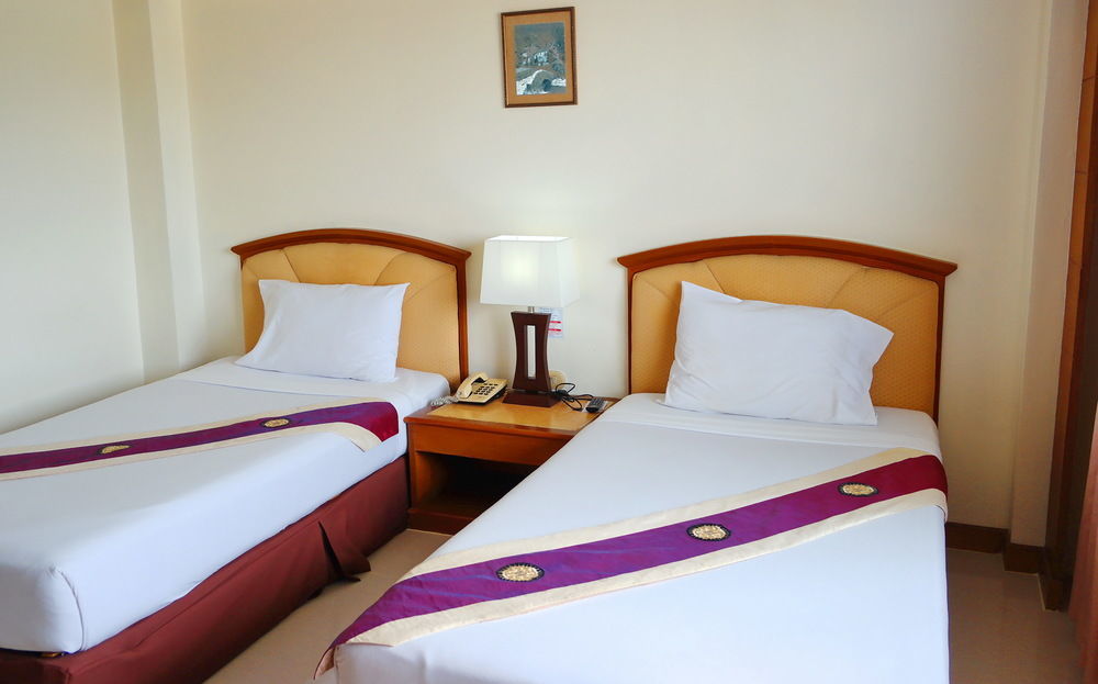 Grand Park Hotel Nakhon Si Thammarat Eksteriør bilde