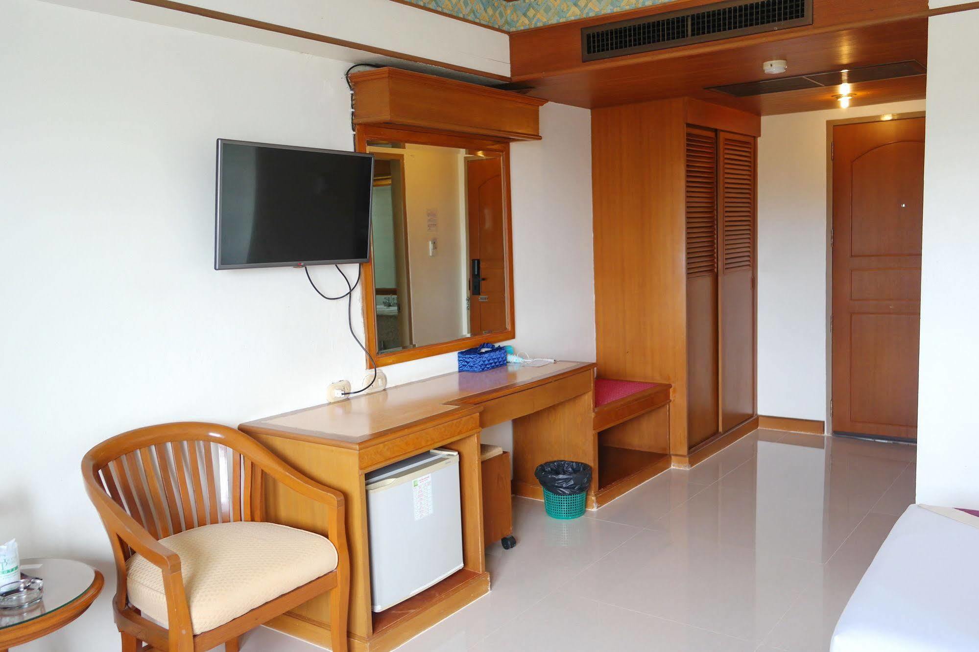 Grand Park Hotel Nakhon Si Thammarat Eksteriør bilde