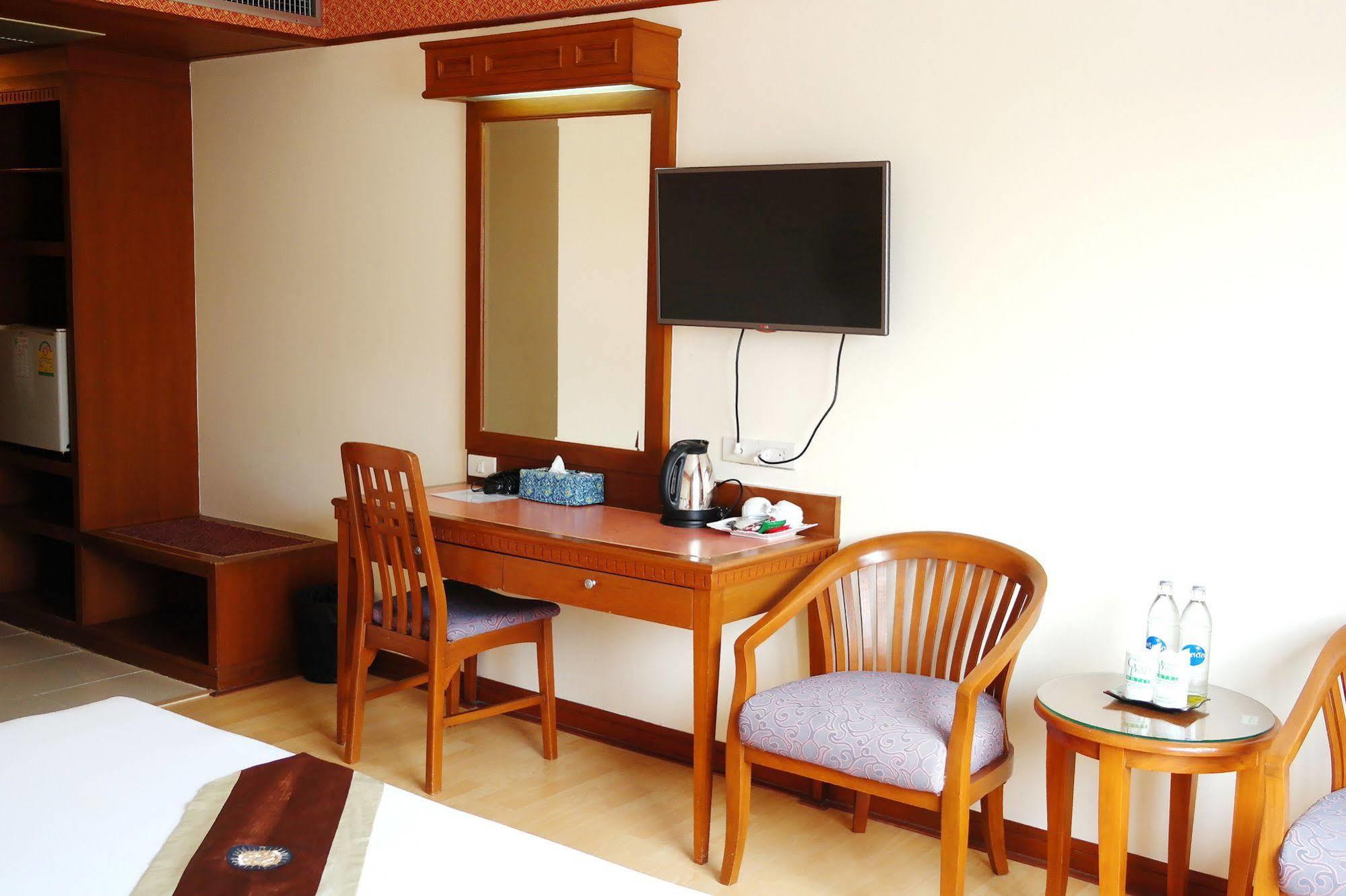 Grand Park Hotel Nakhon Si Thammarat Eksteriør bilde