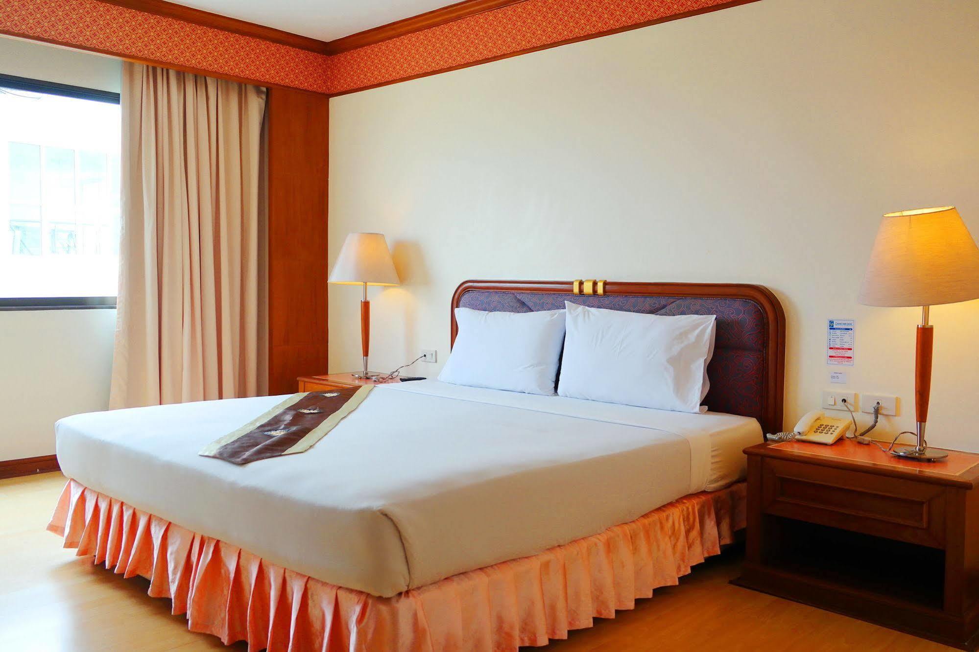 Grand Park Hotel Nakhon Si Thammarat Eksteriør bilde