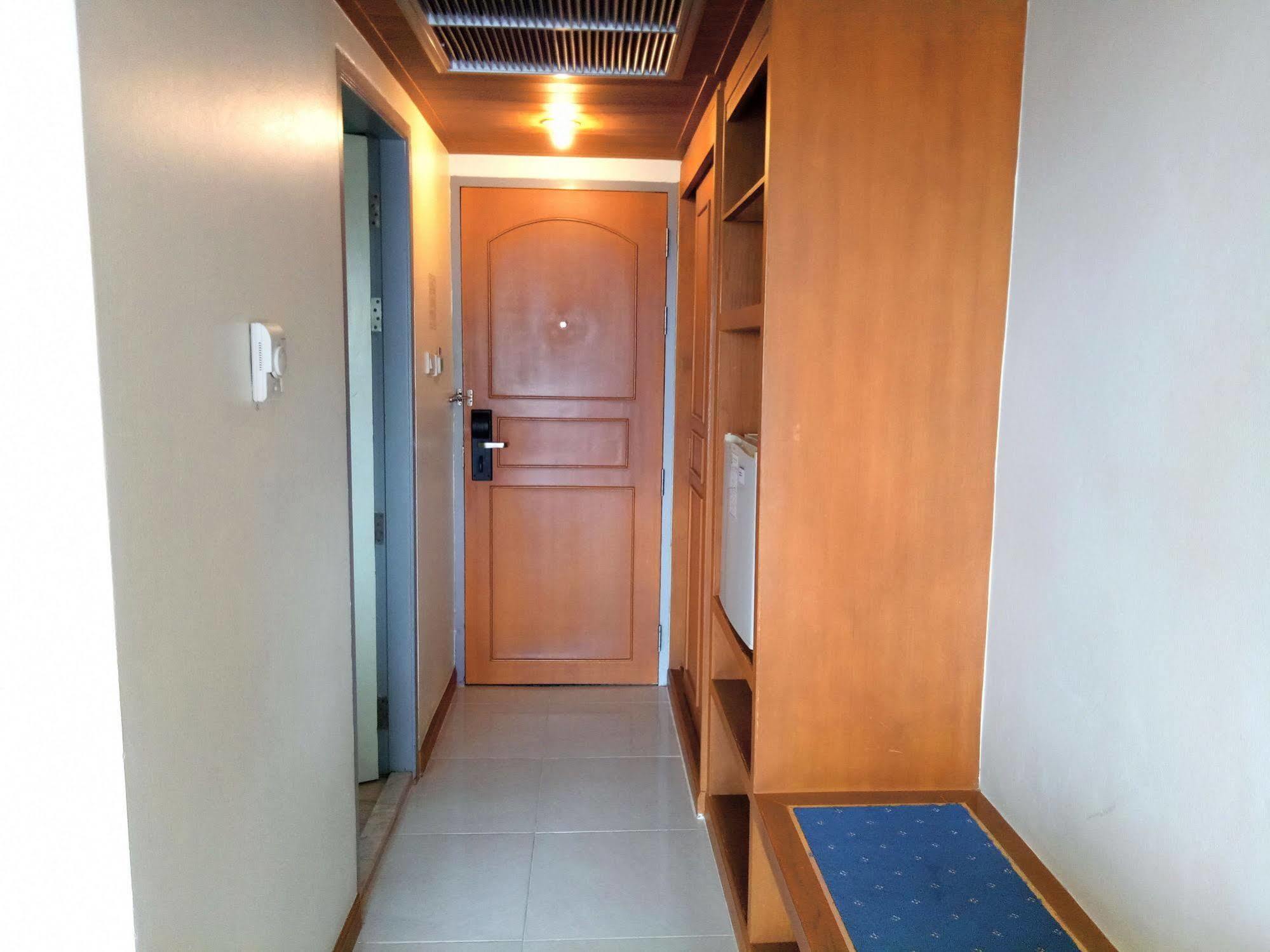 Grand Park Hotel Nakhon Si Thammarat Eksteriør bilde