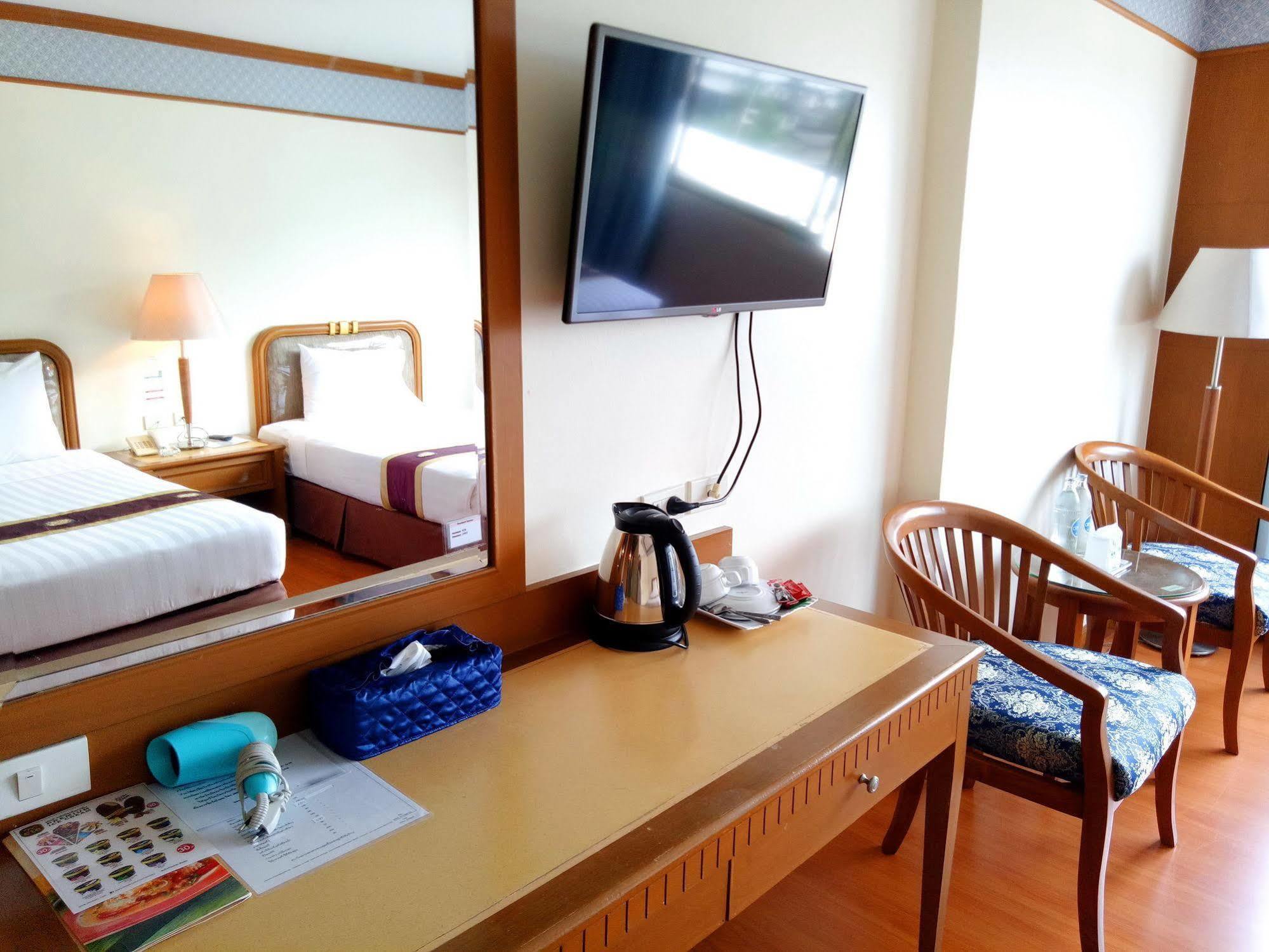 Grand Park Hotel Nakhon Si Thammarat Eksteriør bilde